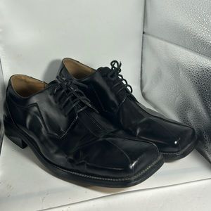 Zengara Men’s Black Leather square toes shoes size 9.5 in excellent condition